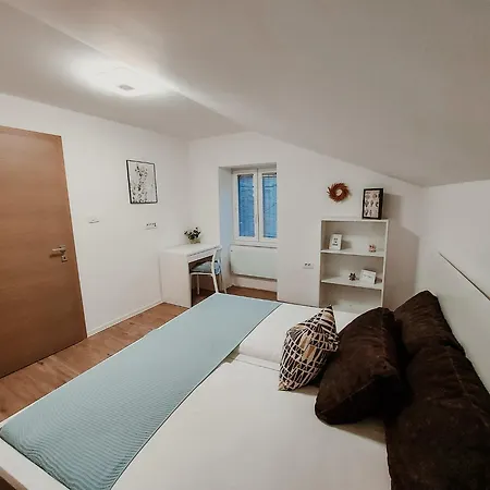 Apartment Casa Orange 3 *