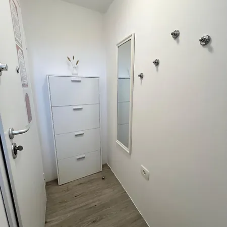 Casa Orange 3 Apartment Koper