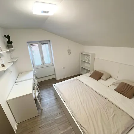 Apartment Casa Orange 3 Koper