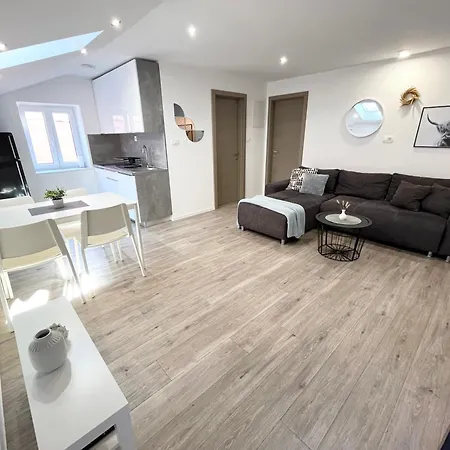 Casa Orange 3