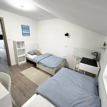 Casa Orange 3 Koper
